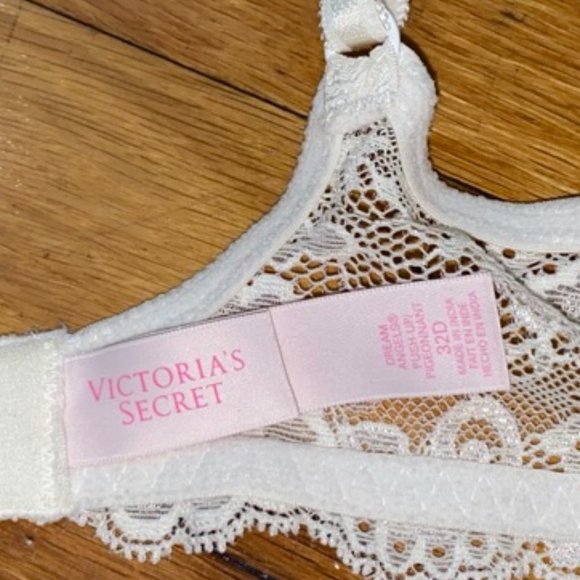 LAST CHANCE - SEXY!! Victoria Secret Dream Angels White Lace Bra 32D - Picture 6 of 6